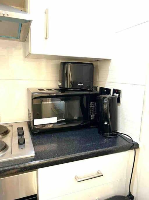 Apartament Beautiful One Bedroom Flat In Location Londra